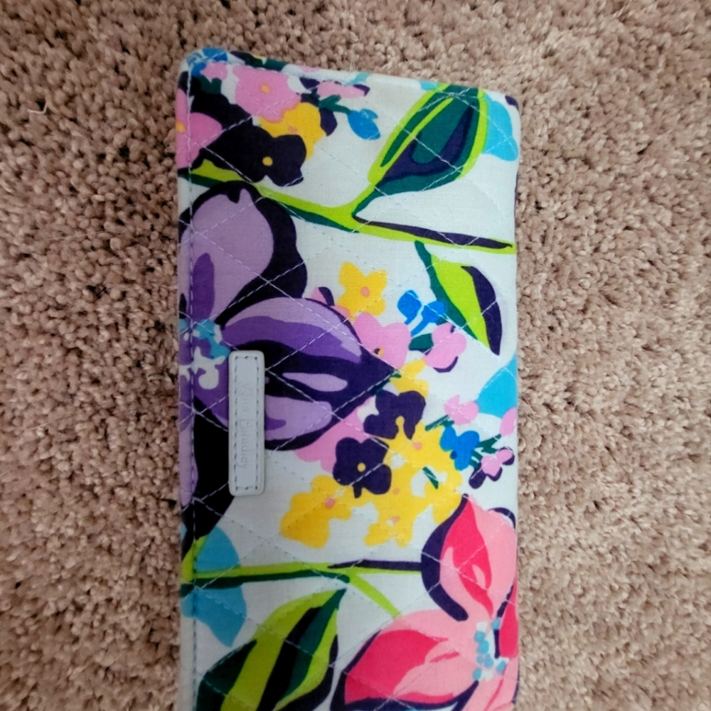 Vera Bradley trifold wallet